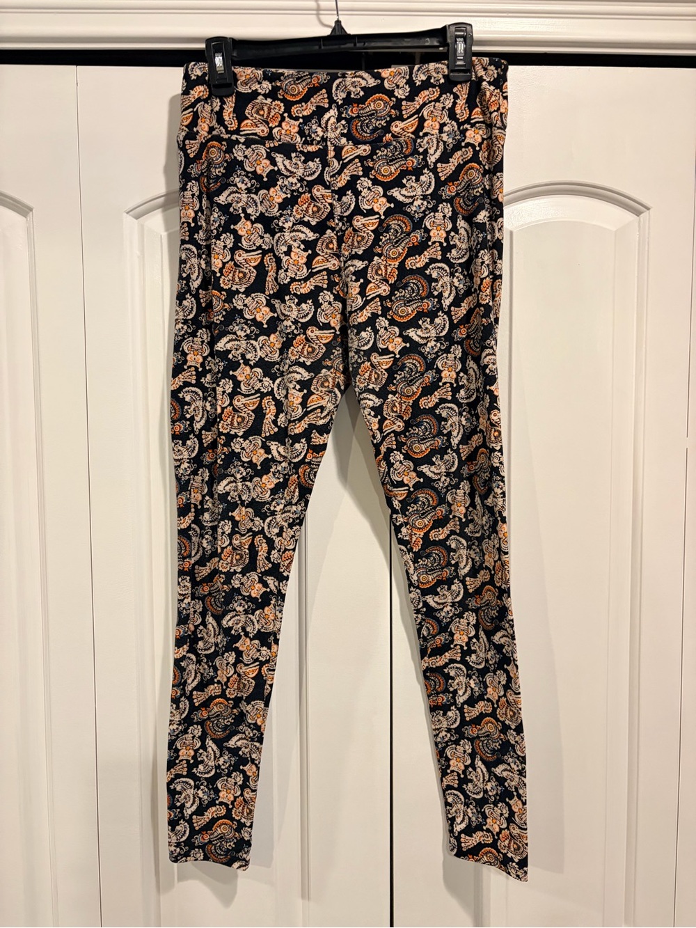 LulaRoe Women’s Paisley Print Black and Orange Leggings